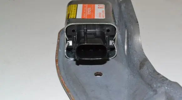 Lexus GS 300 350 430 450H Airbag deployment crash/impact sensor 8983330020