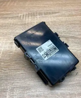 Toyota Avensis T270 Other control units/modules 8969005010 1028500050