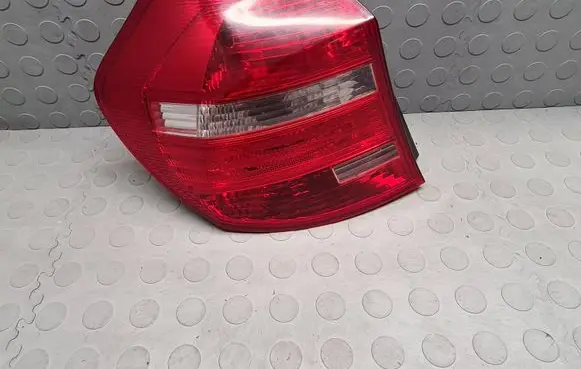 BMW 1 E81 E87 Rear/tail lights 7184255