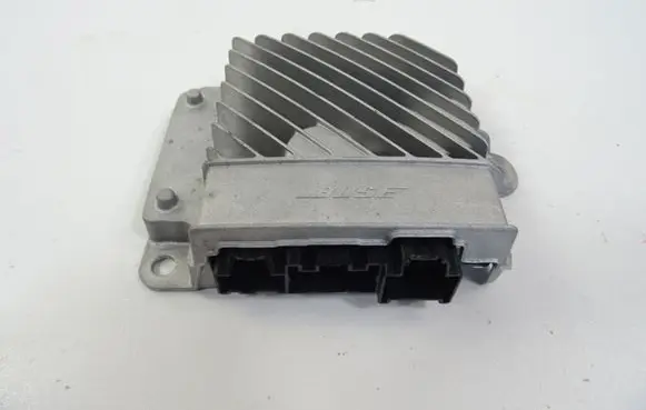 Mazda 3 III Sound amplifier BHP566A20
