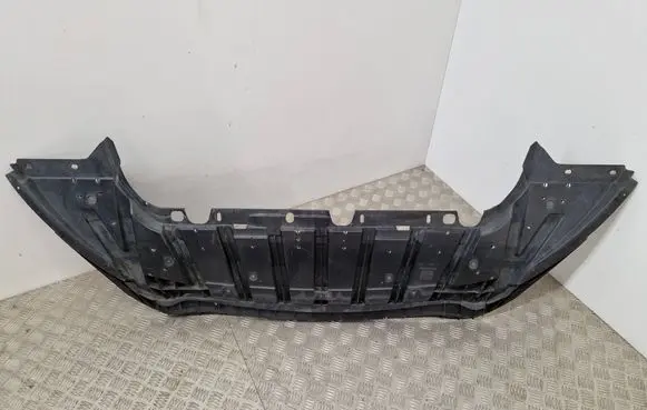 Ford Transit - Tourneo Connect Front bumper skid plate/under tray 