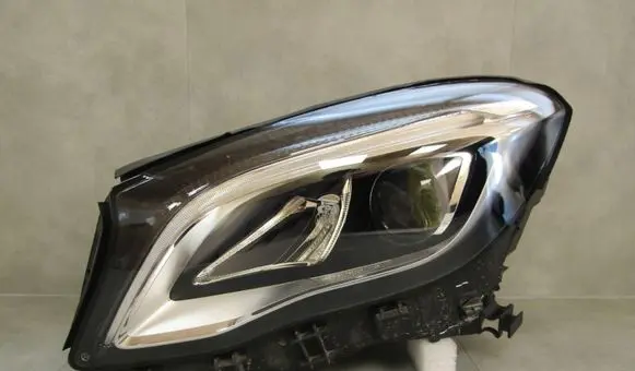 Headlight/headlamp
