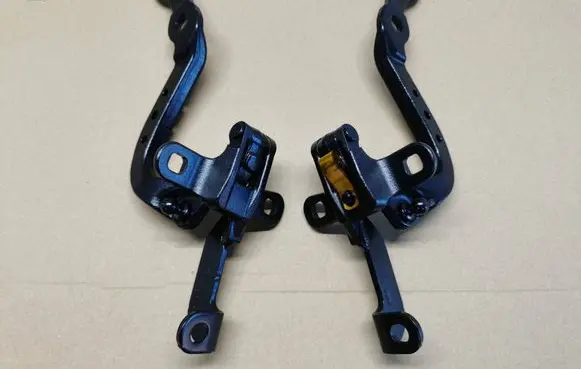 BMW X3 G01 Tailgate hinge 7397316DAN 7397315