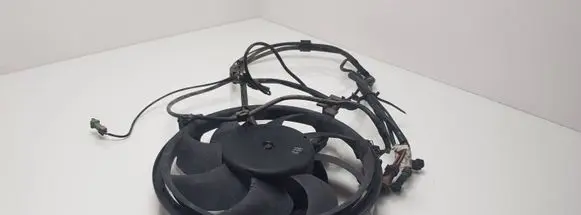 Audi A4 S4 B5 8D Electric radiator cooling fan 8D0820536A