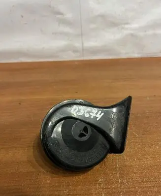 BMW 5 E60 E61 Horn signal A046313 D3674