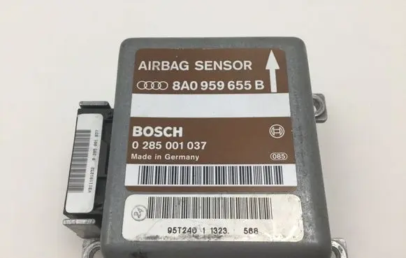 Audi A6 S6 C4 4A Airbag control unit/module 8A0959655B