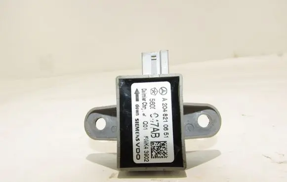 Mercedes-Benz C W204 Airbag deployment crash/impact sensor a2048210651
