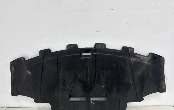Engine splash shield/under tray