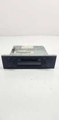 Audi A4 S4 B6 8E 8H Radio/CD/DVD/GPS head unit 8E0035152 AUZ2Z2C2930007