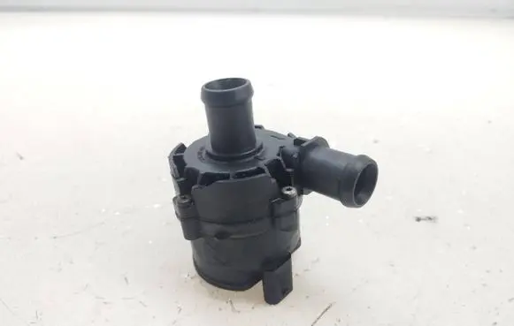 Volkswagen Golf VII Electric auxiliary coolant/water pump 5G0965567 0392023209