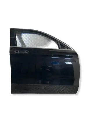 Mercedes-Benz GLC X253 C253 Front door 