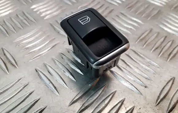 Mercedes-Benz E W212 Electric window control switch A2049055502