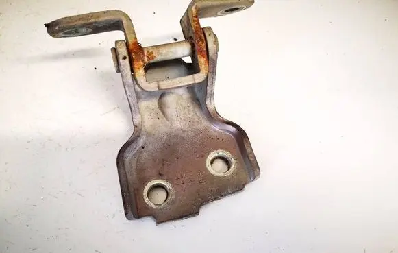 Nissan Pixo Front door upper hinge 
