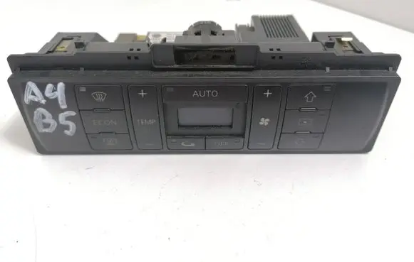 Audi A4 S4 B5 8D Climate control unit 8D0820043M