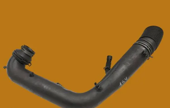 Skoda Octavia Mk2 (1Z) Intercooler hose/pipe 1K0129654AD