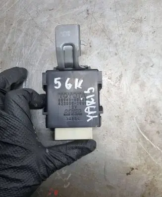Toyota Yaris Other control units/modules 85940-0D030