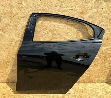 Rear door