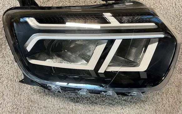 Dacia Duster II Headlight/headlamp 260106194R A21340 26010G194AN