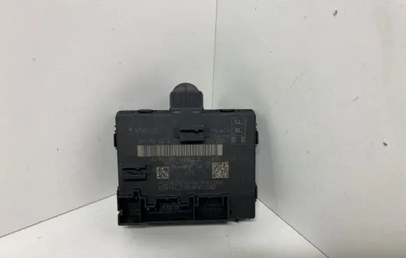 Volkswagen Touareg III Door control unit/module 4M1959595D