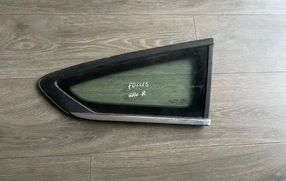Ford Focus Rear vent window glass JX7BN297B00