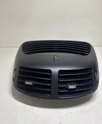 Alfa Romeo 147 Dash center air vent grill 225501