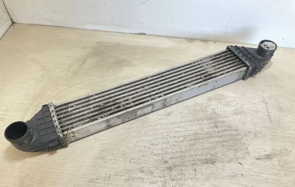 Volvo C70 Intercooler radiator 31319262