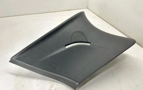 Chrysler Pacifica (D)pillar trim (top) 5RJ16DX9AE F01874080BLR