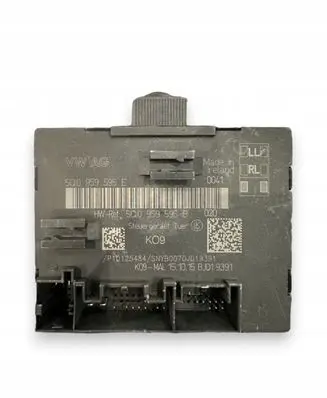 Audi A3 S3 8V Door control unit/module 5Q0959595E
