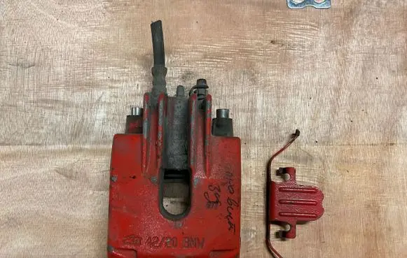 BMW 5 E60 E61 Rear brake caliper 