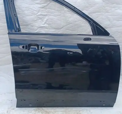 Volvo XC90 Front door