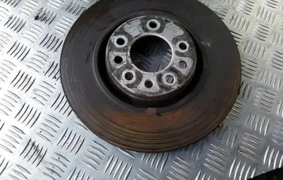 Opel Zafira B Front brake disc