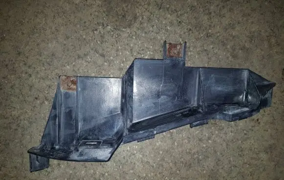 BMW 5 E39 Headlight/headlamp mounting bracket 145532