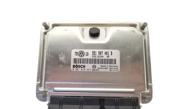 Volkswagen PASSAT B5.5 Engine control unit/module 3B1907401B 0281010447 1039S010858