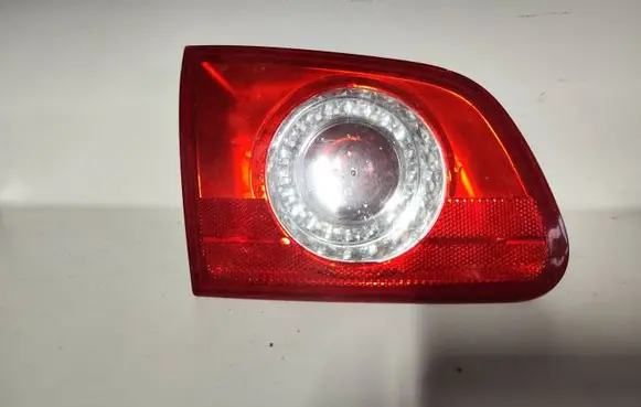 Volkswagen PASSAT B6 Tailgate rear/tail lights 3C9945093