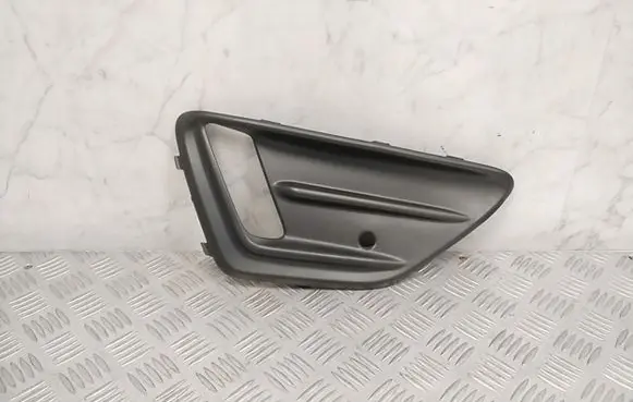 Volvo XC60 Front bumper lower grill 31383119