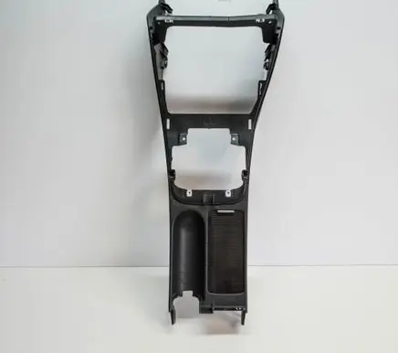 Volkswagen Golf Plus Center console 5M1863243B