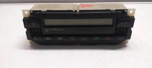 Volkswagen PASSAT B5 Climate control unit 3B2907044A 5HB007617-03