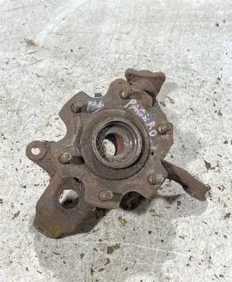 Mitsubishi Pajero Front wheel hub spindle knuckle
