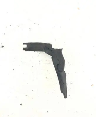 Peugeot 308 Fender end trim 9684972680