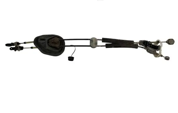 Peugeot 208 II Gear shift cable linkage 