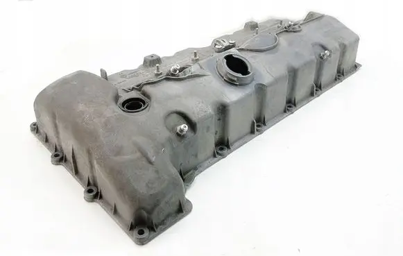 BMW 5 F10 F11 Rocker cam cover 7548275