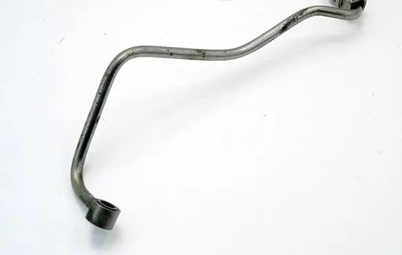 Renault Clio IV Oil cooling pipe K9K608ROT