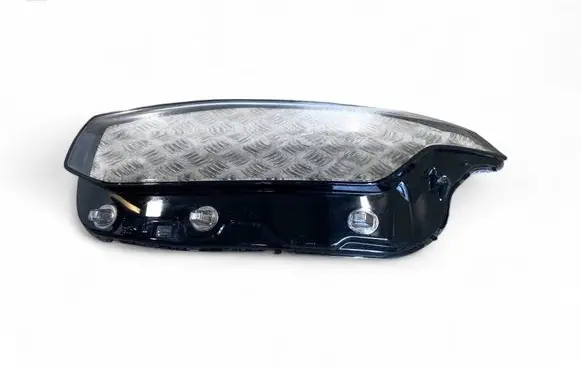 Volvo XC90 Headlight part 