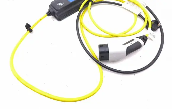 Jaguar I-Pace Electric car charging cable JPLA10C792DD 35086603
