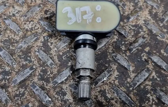 Tire pressure sensor