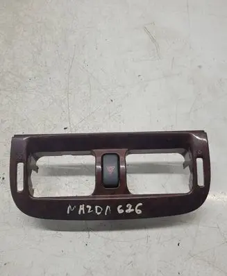 Mazda 626 Dash center air vent grill
