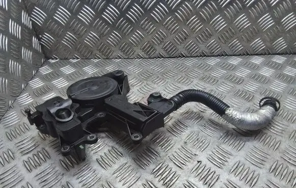 Volkswagen PASSAT CC Oil breather separator 06H103495E