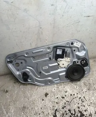 Volvo V50 Front door window regulator with motor 30710151 8679080