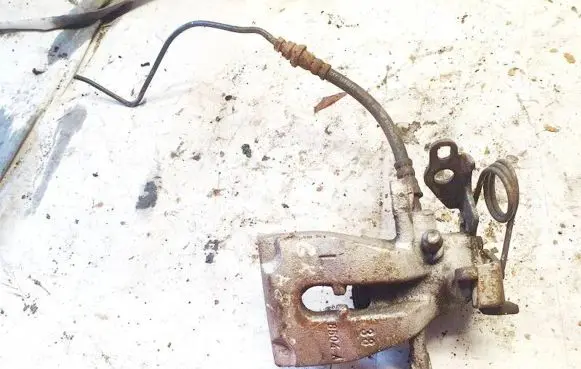 Rear brake caliper