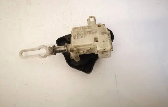 Audi A4 S4 B6 8E 8H Central locking motor 7M0959781A